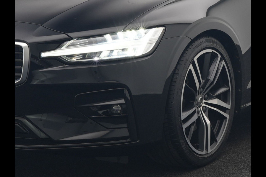 Volvo S60 T4 R-Design 191pk | Lederen Sportstoelen Memory | Camera | 19"L.M. | Apple Carplay | Virtual Cockpit | Navigatie | DAB | Cruise Control |