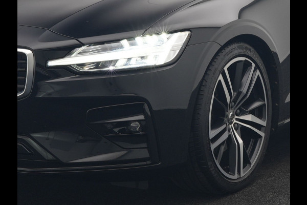 Volvo S60 T4 R-Design 191pk | Lederen Sportstoelen Memory | Camera | 19"L.M. | Apple Carplay | Virtual Cockpit | Navigatie | DAB | Cruise Control |