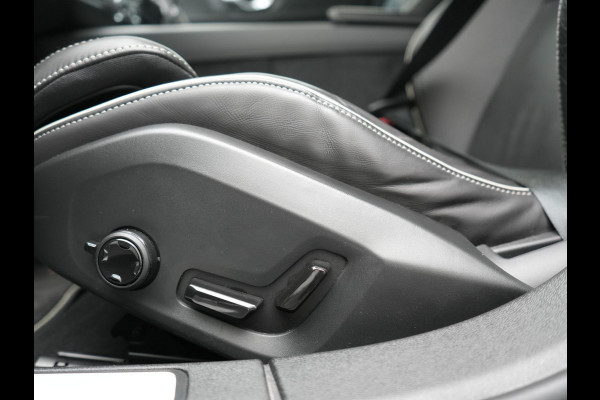 Volvo S60 T4 R-Design 191pk | Lederen Sportstoelen Memory | Camera | 19"L.M. | Apple Carplay | Virtual Cockpit | Navigatie | DAB | Cruise Control |