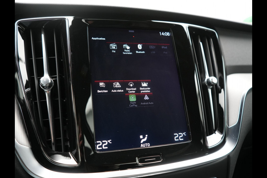 Volvo S60 T4 R-Design 191pk | Lederen Sportstoelen Memory | Camera | 19"L.M. | Apple Carplay | Virtual Cockpit | Navigatie | DAB | Cruise Control |