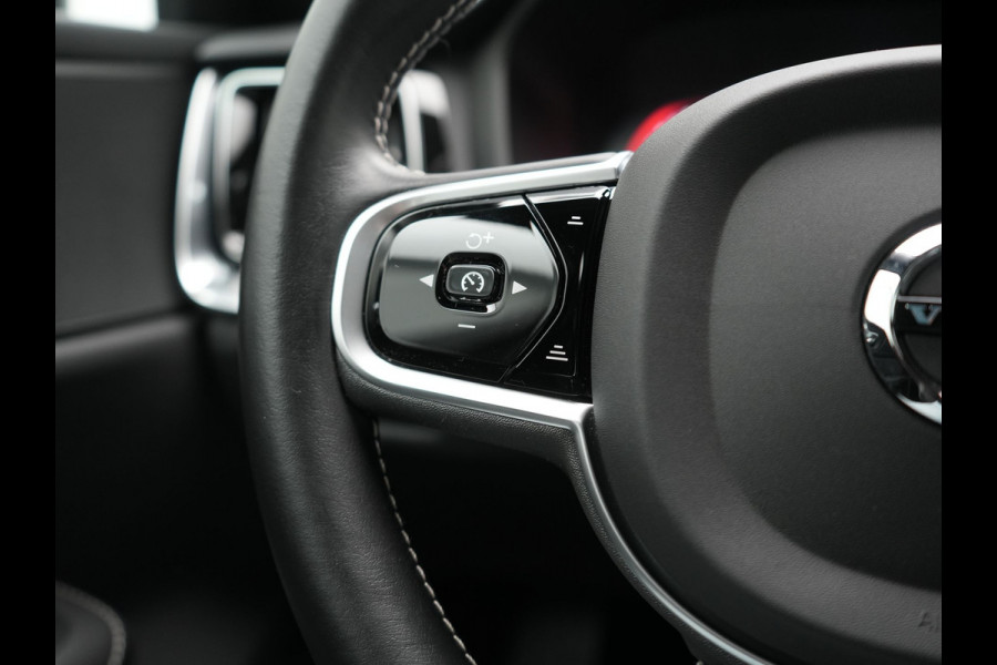 Volvo S60 T4 R-Design 191pk | Lederen Sportstoelen Memory | Camera | 19"L.M. | Apple Carplay | Virtual Cockpit | Navigatie | DAB | Cruise Control |