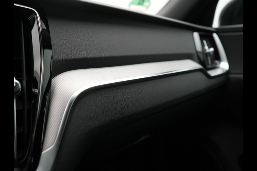 Volvo S60 T4 R-Design 191pk | Lederen Sportstoelen Memory | Camera | 19"L.M. | Apple Carplay | Virtual Cockpit | Navigatie | DAB | Cruise Control |