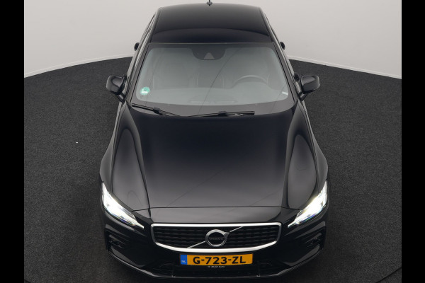 Volvo S60 T4 R-Design 191pk | Lederen Sportstoelen Memory | Camera | 19"L.M. | Apple Carplay | Virtual Cockpit | Navigatie | DAB | Cruise Control |