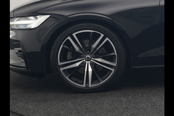 Volvo S60 T4 R-Design 191pk | Lederen Sportstoelen Memory | Camera | 19"L.M. | Apple Carplay | Virtual Cockpit | Navigatie | DAB | Cruise Control |