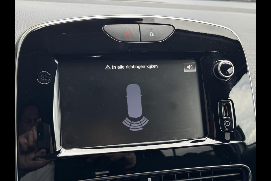 Renault Clio Estate 0.9 TCe Limited NL-AUTO | NAVI | PDC | CARPLAY | ANDROID AUTO