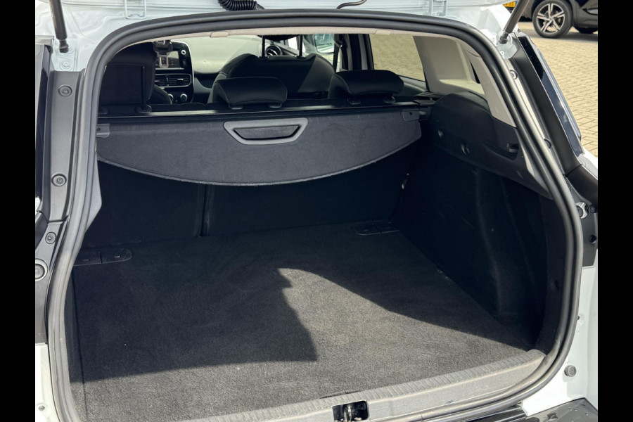 Renault Clio Estate 0.9 TCe Limited NL-AUTO | NAVI | PDC | CARPLAY | ANDROID AUTO