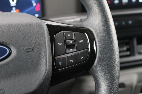 Ford E-Transit Custom 320 L1H1 Limited 71 kWh 218pk - 2x Schuifdeur - Trekhaak - Camera - Carplay - Rijklaar
