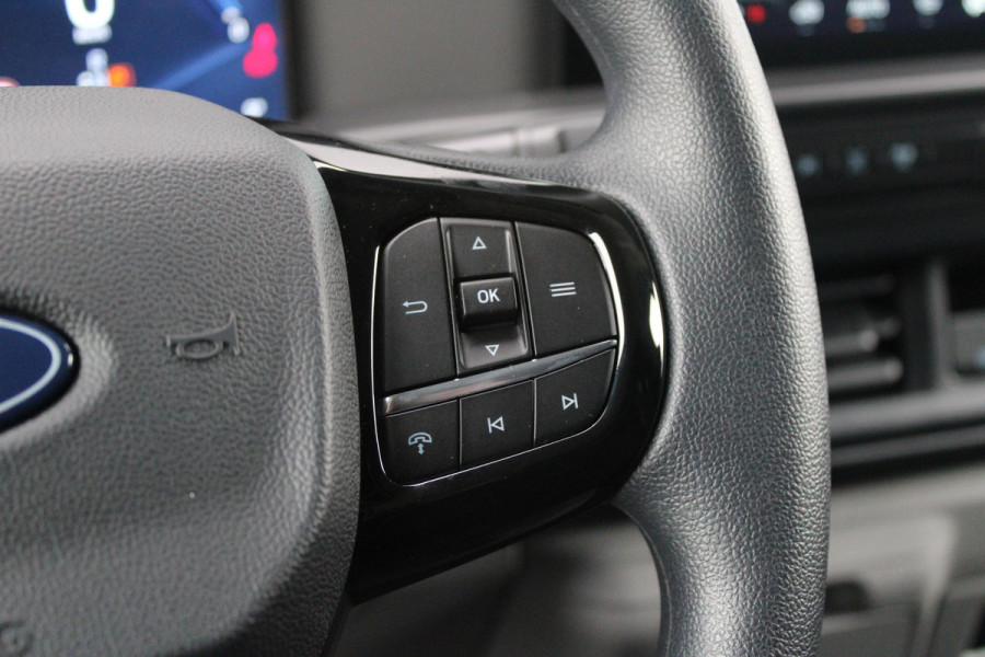 Ford E-Transit Custom 320 L1H1 Limited 71 kWh 218pk - 2x Schuifdeur - Trekhaak - Camera - Carplay - Rijklaar