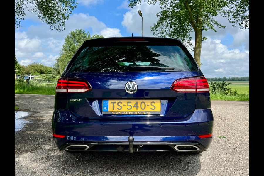 Volkswagen Golf Variant 1.0 TSI Highline Business R- line + Virtual cockpit |