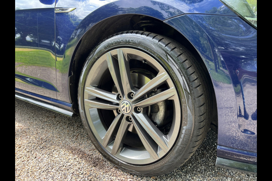 Volkswagen Golf Variant 1.0 TSI Highline Business R- line + Virtual cockpit |
