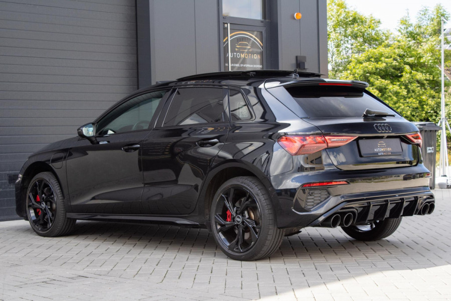 Audi A3 Sportback 45 TFSIe Sline Competition PANO CAMERA ACC SFEER