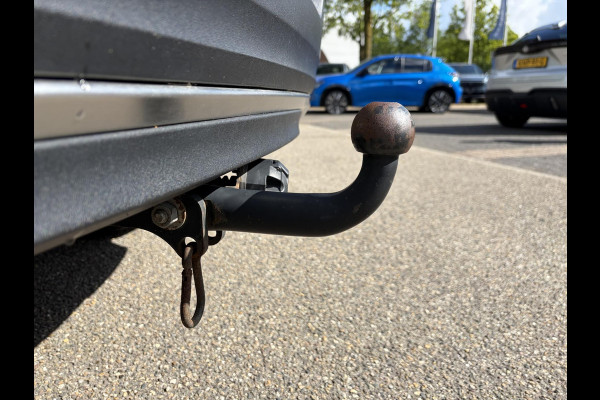 Volvo XC40 1.5 T5 Recharge Inscription AUTOMAAT | TREKHAAK | PANORAMADAK | LEDER| DEALER ONDERHOUDEN| HARMAN KARDON| DODE HOEK SENSOR| 360 CAMERA|