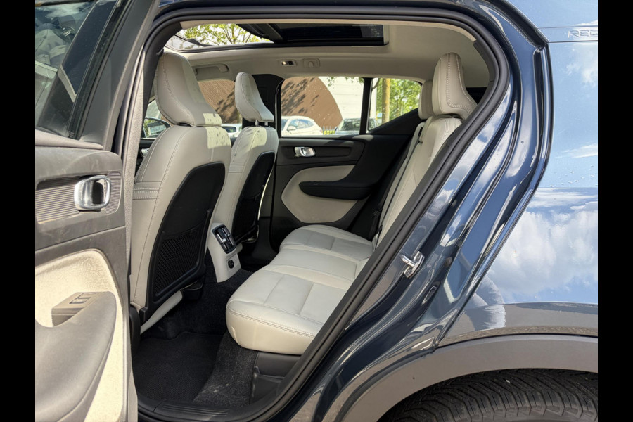 Volvo XC40 1.5 T5 Recharge Inscription AUTOMAAT | TREKHAAK | PANORAMADAK | LEDER| DEALER ONDERHOUDEN| HARMAN KARDON| DODE HOEK SENSOR| 360 CAMERA|