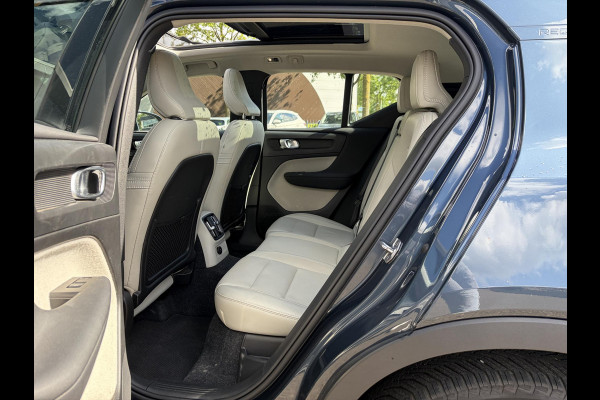 Volvo XC40 1.5 T5 Recharge Inscription AUTOMAAT | TREKHAAK | PANORAMADAK | LEDER| DEALER ONDERHOUDEN| HARMAN KARDON| DODE HOEK SENSOR| 360 CAMERA|