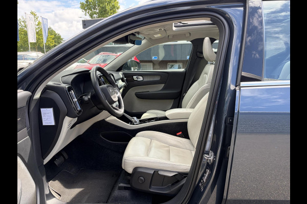 Volvo XC40 1.5 T5 Recharge Inscription AUTOMAAT | TREKHAAK | PANORAMADAK | LEDER| DEALER ONDERHOUDEN| HARMAN KARDON| DODE HOEK SENSOR| 360 CAMERA|