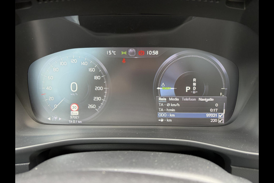 Volvo XC40 1.5 T5 Recharge Inscription AUTOMAAT | TREKHAAK | PANORAMADAK | LEDER| DEALER ONDERHOUDEN| HARMAN KARDON| DODE HOEK SENSOR| 360 CAMERA|