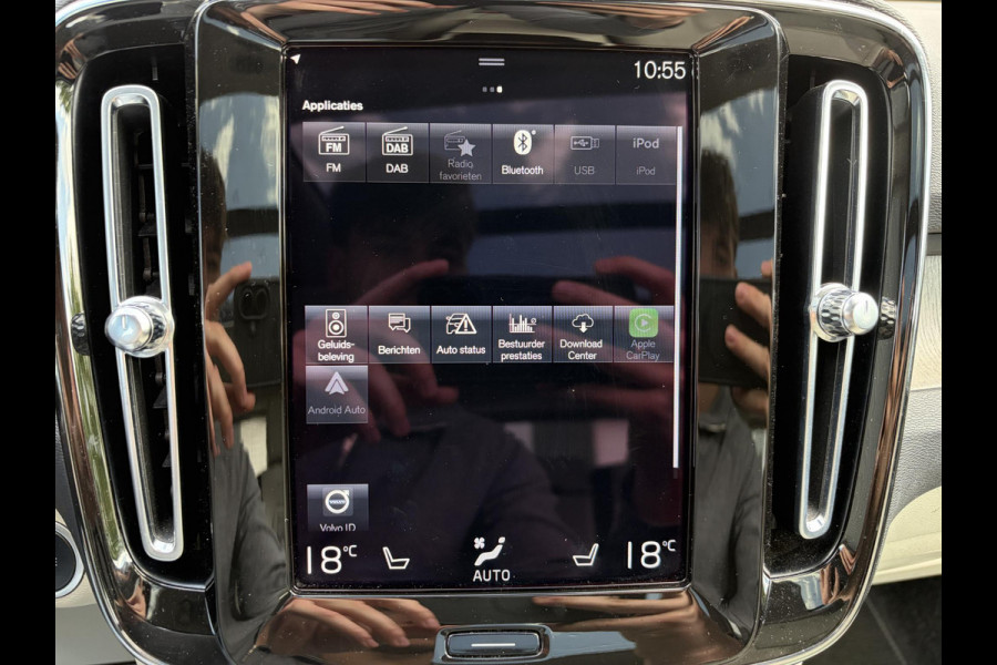 Volvo XC40 1.5 T5 Recharge Inscription AUTOMAAT | TREKHAAK | PANORAMADAK | LEDER| DEALER ONDERHOUDEN| HARMAN KARDON| DODE HOEK SENSOR| 360 CAMERA|