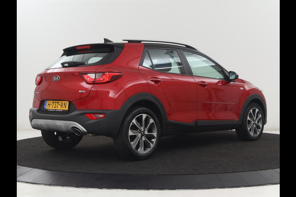 Kia Stonic 1.0 T-GDi DynamicLine | Carplay | Camera | Navigatie | Parkeerhulp | Cruise control | Airco | Bluetooth | 17'' lichtmetalen velgen | DAB