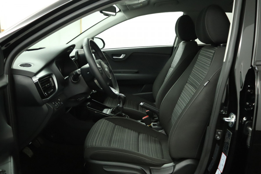 Kia Stonic 1.0 T-GDi MHEV DynamicPlusLine - Keyless Entry - Climate Control - Cruise Control - Navigatie - Apple/Android Carplay - Fabrieksgarantie Tot 2028