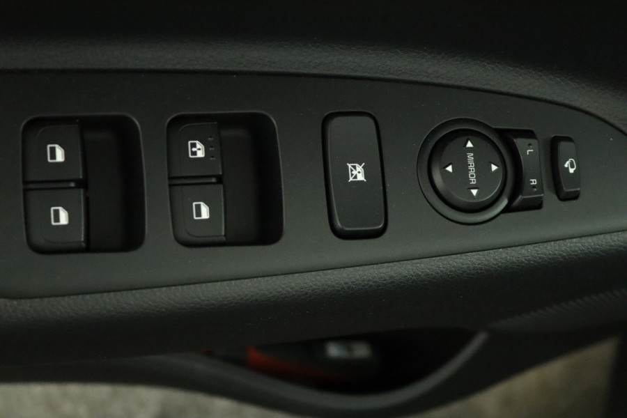 Kia Stonic 1.0 T-GDi MHEV DynamicPlusLine - Keyless Entry - Climate Control - Cruise Control - Navigatie - Apple/Android Carplay - Fabrieksgarantie Tot 2028