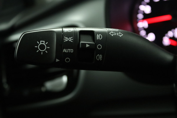 Kia Stonic 1.0 T-GDi MHEV DynamicPlusLine - Keyless Entry - Climate Control - Cruise Control - Navigatie - Apple/Android Carplay - Fabrieksgarantie Tot 2028