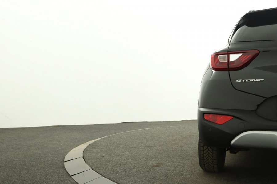 Kia Stonic 1.0 T-GDi MHEV DynamicPlusLine - Keyless Entry - Climate Control - Cruise Control - Navigatie - Apple/Android Carplay - Fabrieksgarantie Tot 2028
