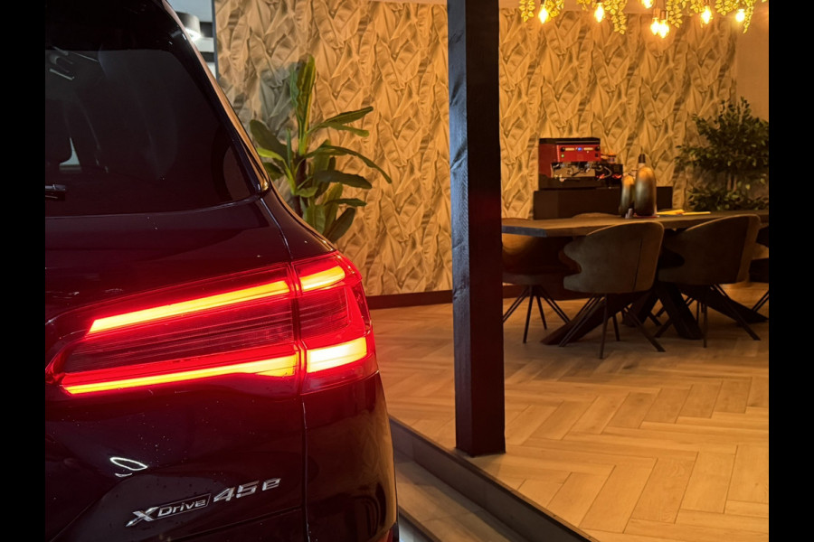 BMW X5 BMW X5 xDrive45e High Executive | M-Pakket | Plug-in Hybrid | BMW Garantie t/m 09-2027 | Pano | HK Audio | Leder | Rijklaar