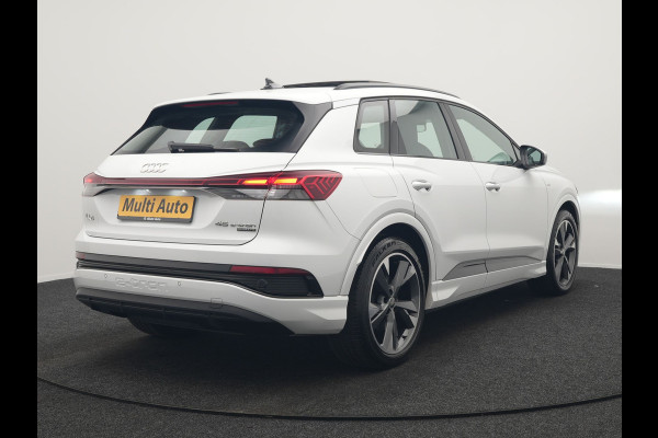 Audi Q4 e-tron 45 Quattro S edition 77 kWh 265pk Dealer O.H. | Panodak  | 20"L.M. | Sportstoelen Verwarmd | Navigatie | Virtual Cockpit | Standkachel | DAB |