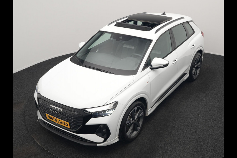 Audi Q4 e-tron 45 Quattro S edition 77 kWh 265pk Dealer O.H. | Panodak  | 20"L.M. | Sportstoelen Verwarmd | Navigatie | Virtual Cockpit | Standkachel | DAB |