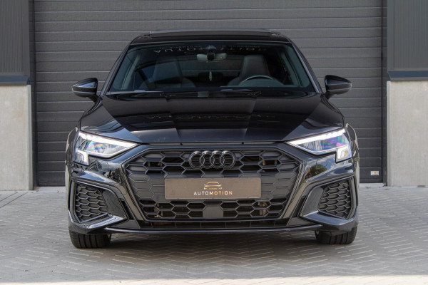 Audi A3 Sportback 45 TFSIe Sline Competition PANO CAMERA ACC SFEER