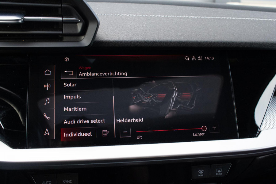 Audi A3 Sportback 45 TFSIe Sline Competition PANO CAMERA ACC SFEER
