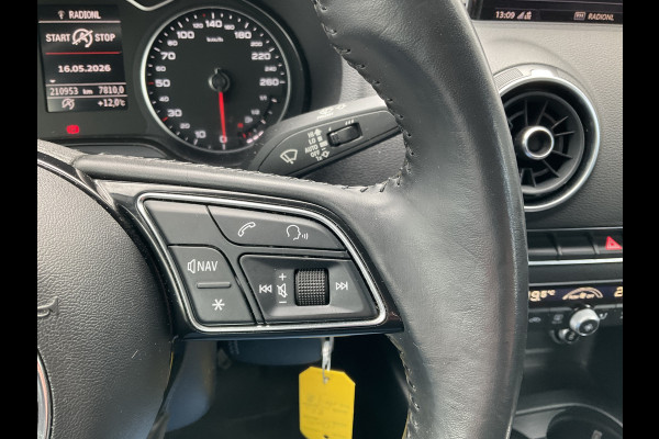 Audi A3 Limousine 30 1.6 TDI Pro Line Navi BT Trekhaak Onderhouden!