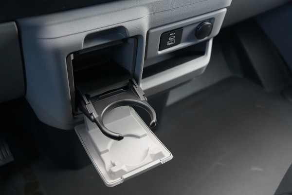 Ford Transit Custom 320 2.0 TDCI L1H1 Trend 170pk - 2x Schuif - Camera - Stoelverwarming - Carplay - LED - Rijklaar