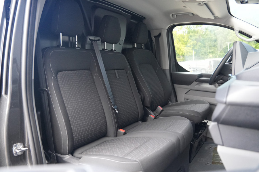 Ford Transit Custom 320 2.0 TDCI L1H1 Trend 170pk - 2x Schuif - Camera - Stoelverwarming - Carplay - LED - Rijklaar