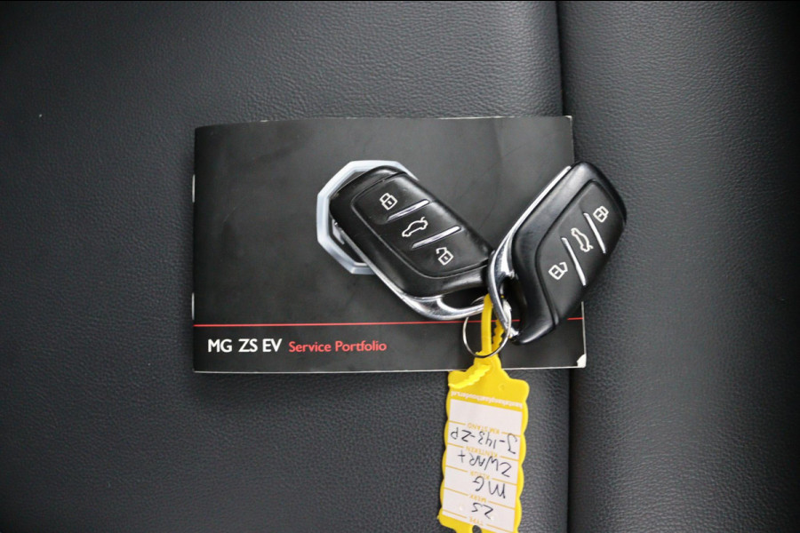 MG Mg Zs EV Luxury 45 kWh*PANO*ECC*CAMERA*ACC*CARP