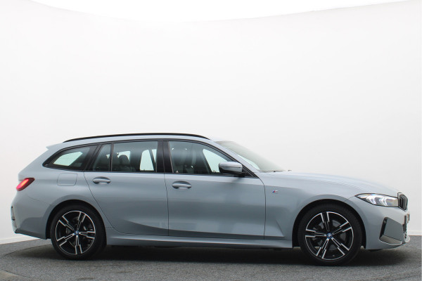 BMW 3 Serie Touring 320e M Sport Leder/Alcantara, Virtual Cockpit, LED, Elek. trekhaak, Apple Carplay, 18"