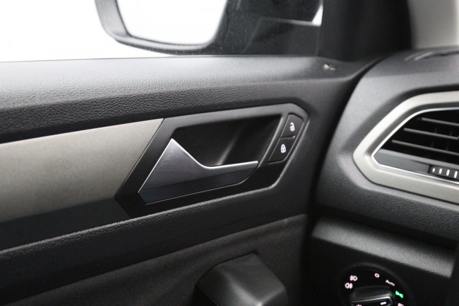 Volkswagen T-Roc 1.0 TSI Style, Adap. Cruise Control, Climate Control, Trekhaak