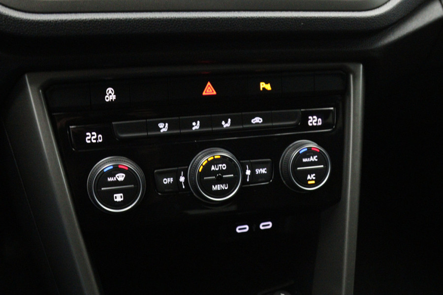 Volkswagen T-Roc 1.0 TSI Style, Adap. Cruise Control, Climate Control, Trekhaak