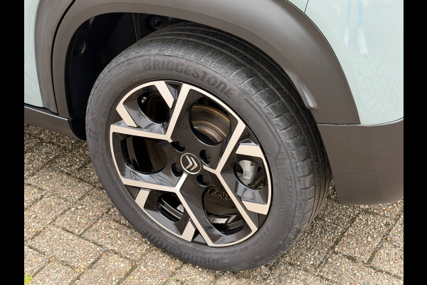 Citroën C3 Aircross 1.2 PureTech Feel 130 Pk Automaat| Panoramadak | Navigatie | Camera | Cruise | Clima | 17".