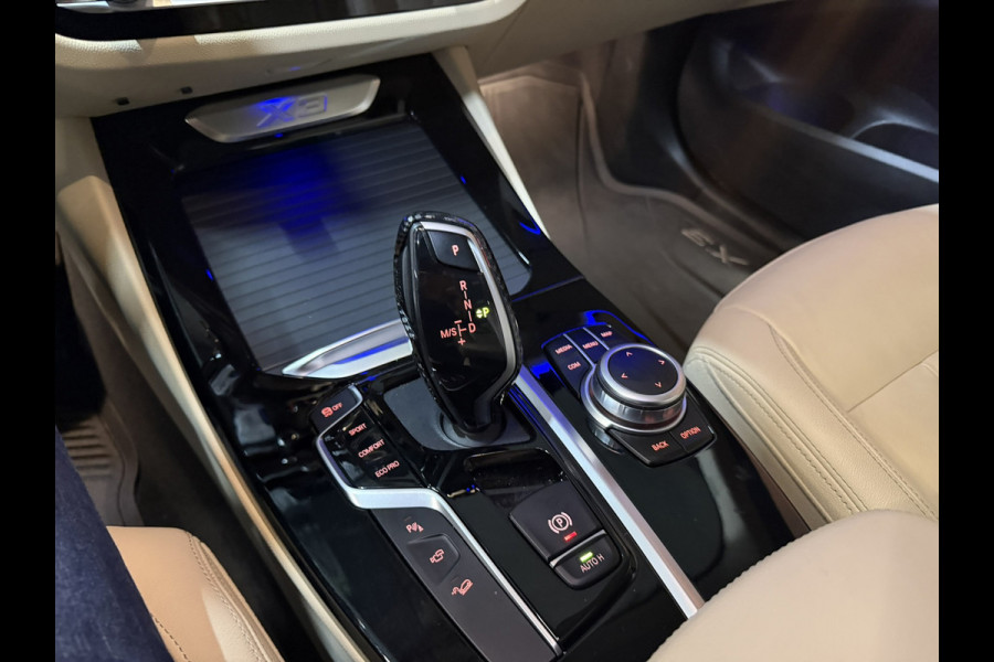 BMW X3 BMW X3 xDrive20i Executive | Luxury Line | Beige Leder | Pano | 360° Camera | Keyless | Dealer onderhouden | Rijklaar