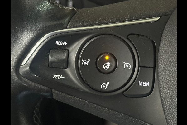 Opel Crossland 1.2 Turbo Elegance| Navi | PDC V+A | LED | Stoel/stuurverwarming | CarPlay | Winterpakket