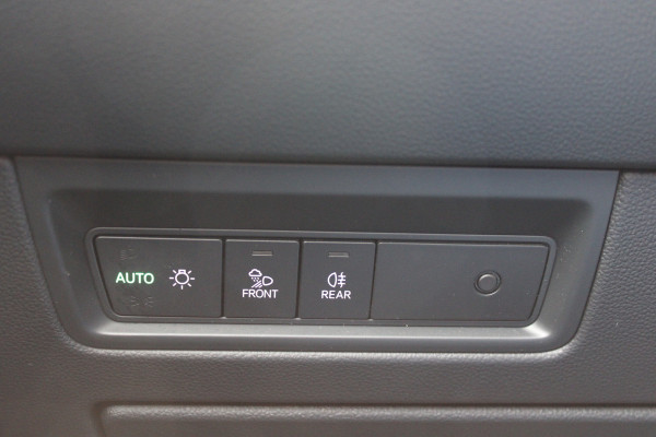 Volkswagen Touareg 3.0 TSi eHybrid Elegance | Luchtvering | Trekhaak | Memory | Head-Up | Panoramadak