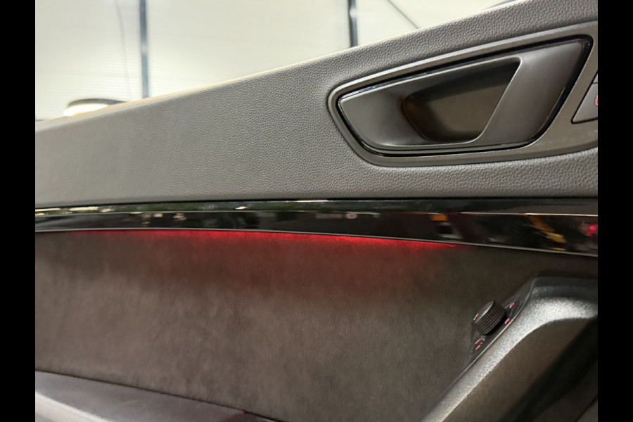 CUPRA Ateca 2.0 TSI 4DRIVE | 300 PK | Automaat | Pano | BEATS Audio | Trekhaak | Alcantara | Dealer onderhouden | Rijklaar