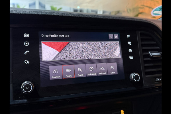 CUPRA Ateca 2.0 TSI 4DRIVE | 300 PK | Automaat | Pano | BEATS Audio | Trekhaak | Alcantara | Dealer onderhouden | Rijklaar