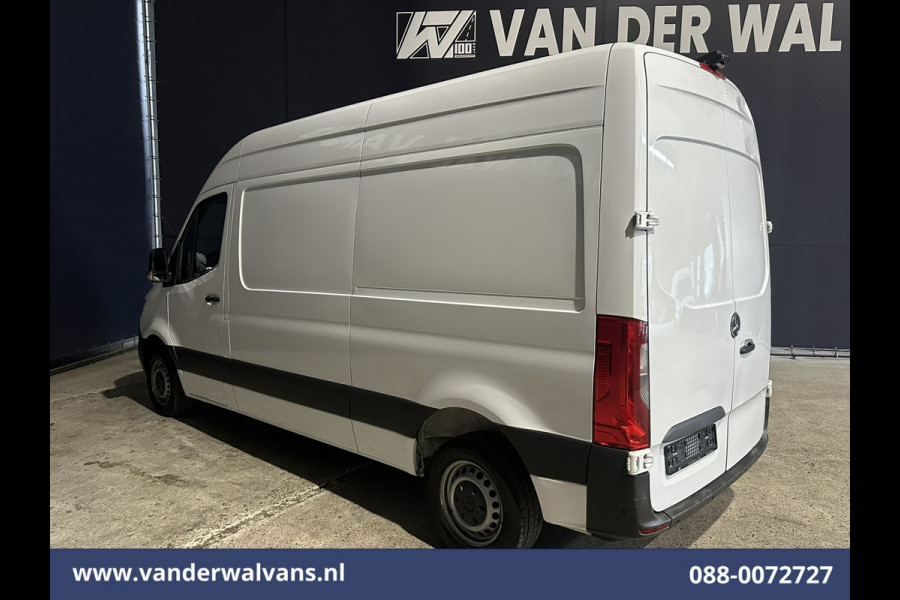 Mercedes-Benz Sprinter 314 CDI 143pk L3H2 Euro6 Airco | Camera | Apple Carplay | Android Auto Parkeersensoren, Bijrijdersbank