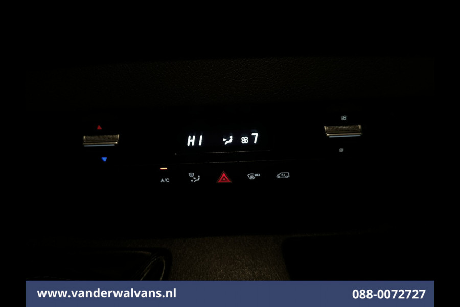 Mercedes-Benz Sprinter 314 CDI 143pk L3H2 Euro6 Airco | Camera | Apple Carplay | Android Auto Parkeersensoren, Bijrijdersbank