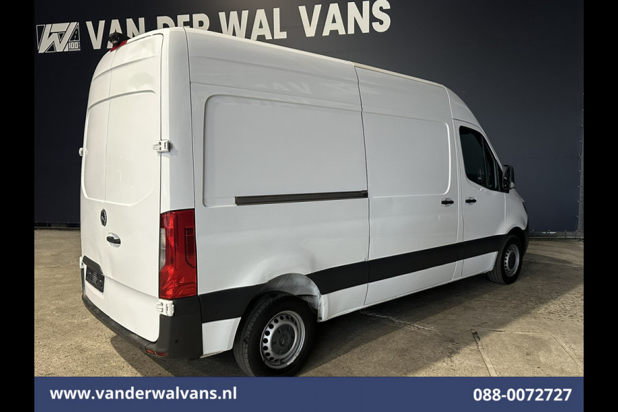 Mercedes-Benz Sprinter 314 CDI 143pk L3H2 Euro6 Airco | Camera | Apple Carplay | Android Auto Parkeersensoren, Bijrijdersbank