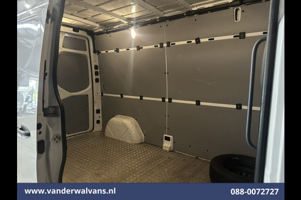 Mercedes-Benz Sprinter 314 CDI 143pk L3H2 Euro6 Airco | Camera | Apple Carplay | Android Auto Parkeersensoren, Bijrijdersbank