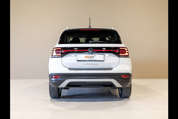 Volkswagen T-Cross 1.5 TSI Style / 150pk / Achteruitrijcamera / Apple Carplay