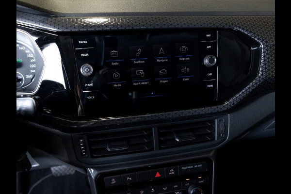 Volkswagen T-Cross 1.5 TSI Style / 150pk / Achteruitrijcamera / Apple Carplay